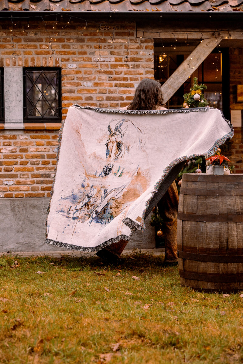 SylvanaKranendonk_BW9A1190 Woven Tapestry 'Snow'